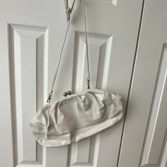 Franchi shoulder bag turns clutch - Picture 4 of 7